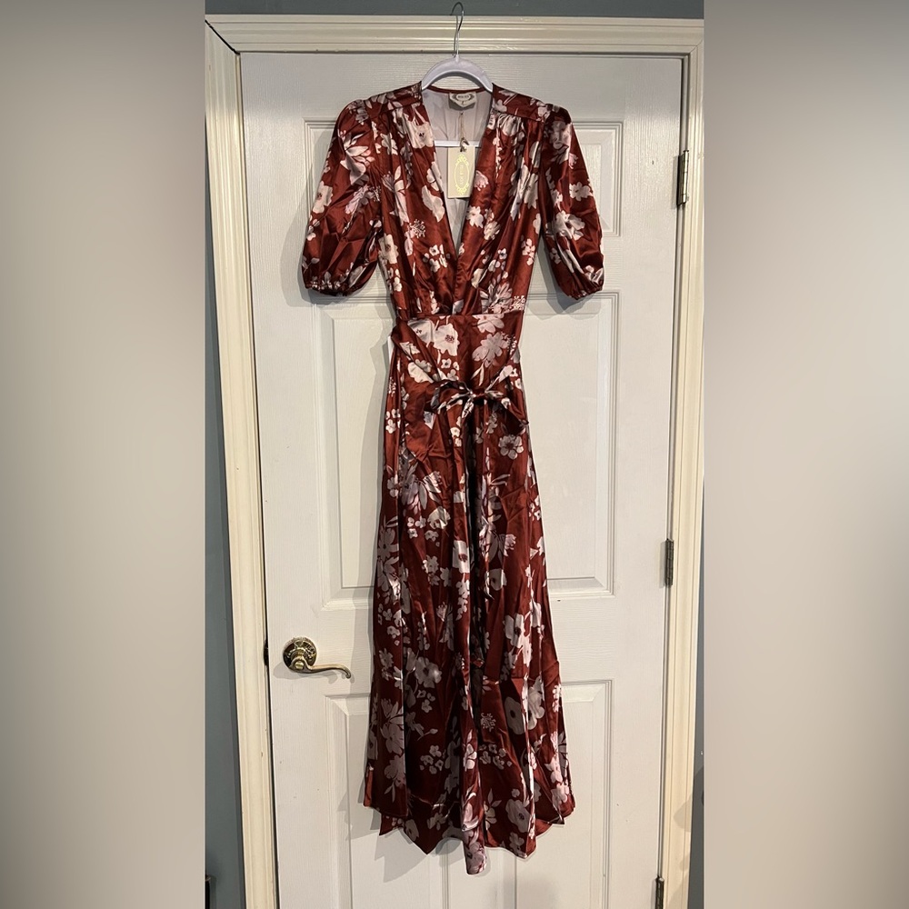 NWT Mia Joy Floral Satin Wrap Dress